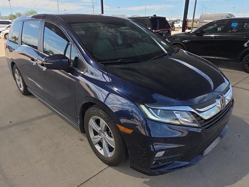 Used 2018 Honda Odyssey EX-L image 2