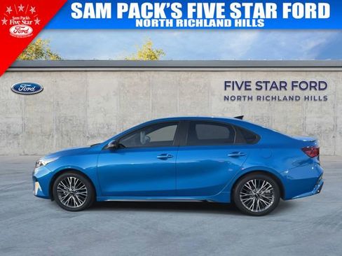 Used 2023 Kia Forte GT-Line w/ GT-Line Premium Package image 6