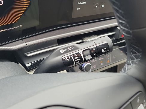New 2026 Kia Sportage EX FWD image 31