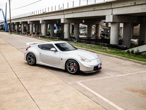 Used 2013 Nissan 370Z NISMO w/ Bose Pkg RWD image 61