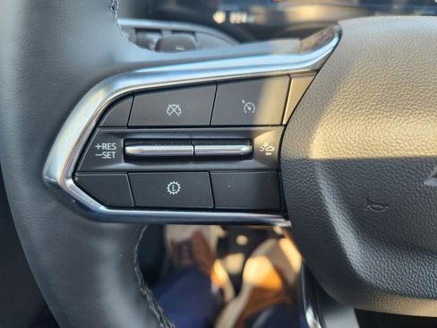 New 2026 Chevrolet Equinox LT w/ Convenience Package II image 16