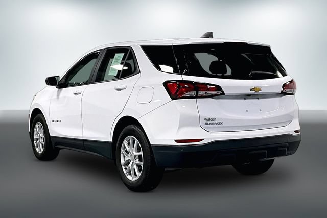 Used 2024 Chevrolet Equinox LS w/ Driver Confidence II Package FWD image 5