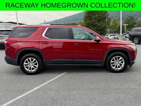 Used 2018 Chevrolet Traverse LT AWD/4WD image 14