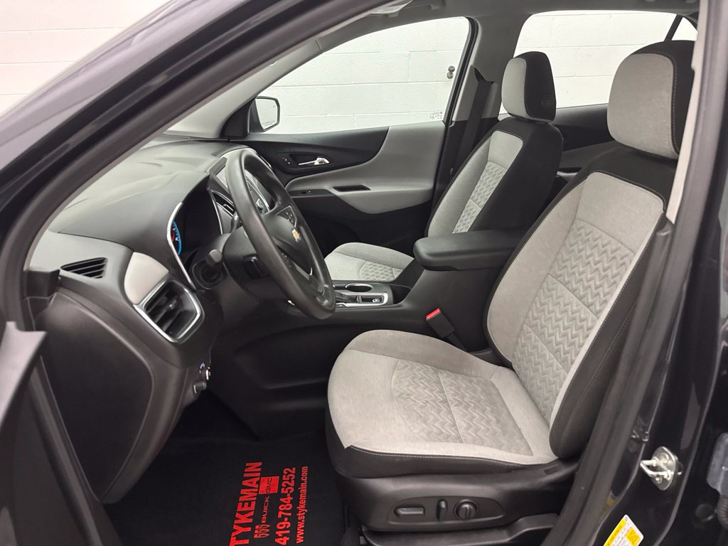 Used 2022 Chevrolet Equinox LS AWD/4WD image 19