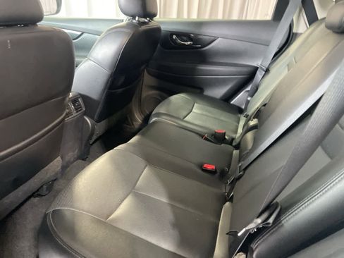 Used 2017 Nissan Rogue SL w/ SL Premium Package image 22