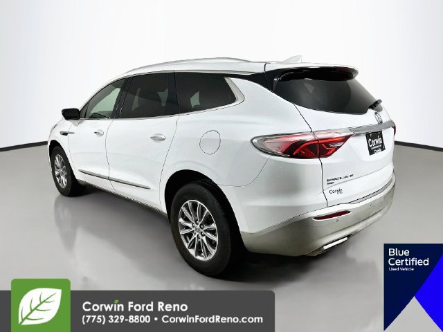 Used 2024 Buick Enclave Premium AWD/4WD image 5