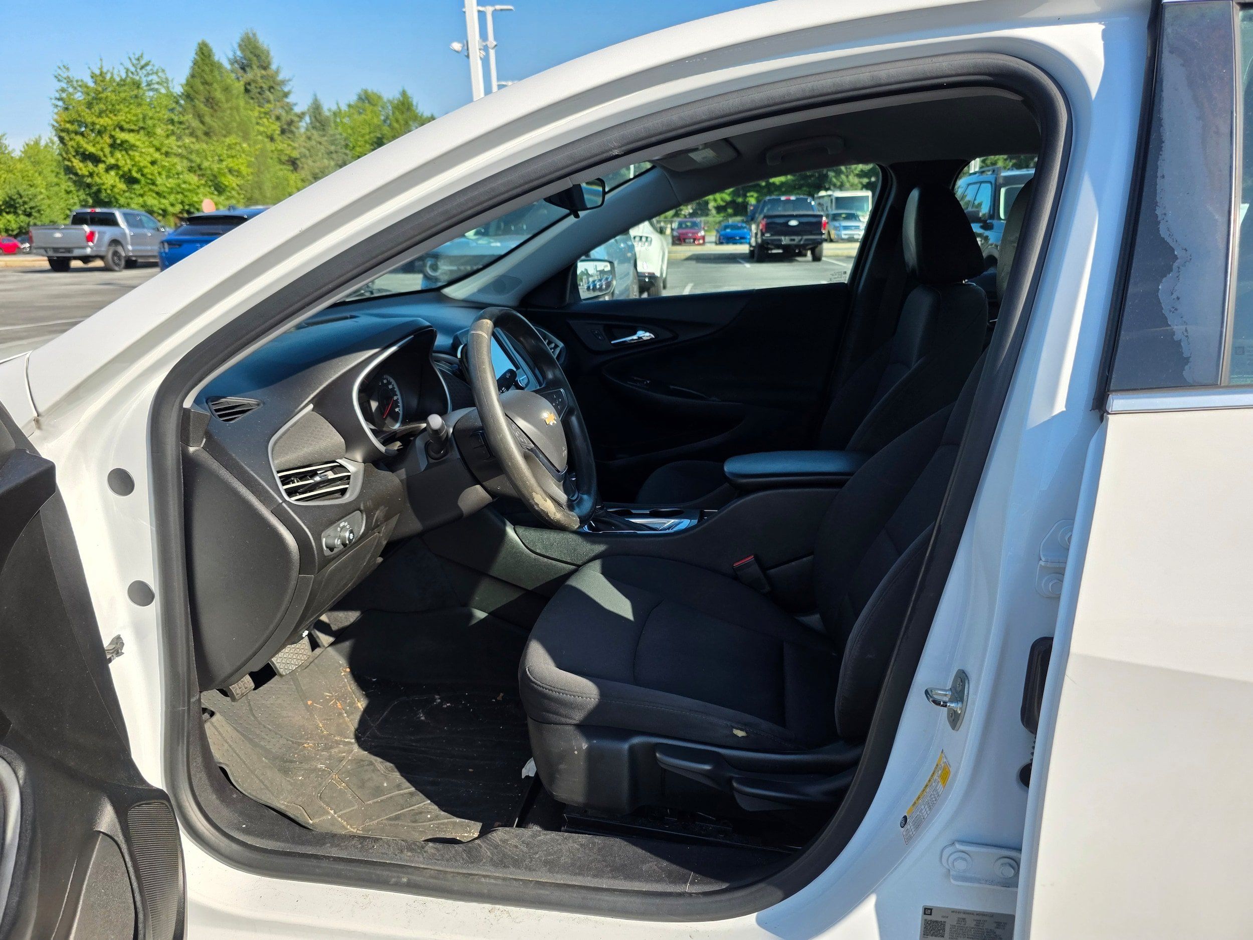Used 2018 Chevrolet Malibu LS FWD image 18