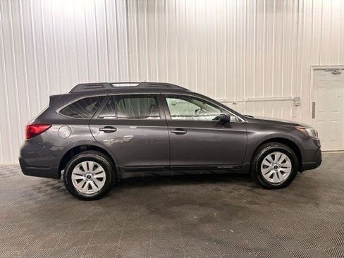 Used 2019 Subaru Outback 2.5i Premium AWD/4WD image 25