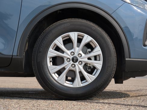 Used 2024 Ford Escape Active w/ Tech Pack #2 FWD image 13
