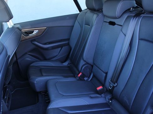 Used 2020 Audi Q8 Premium w/ Black Optic Package image 16