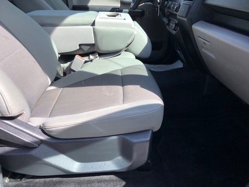 Used 2017 Ford F150 XL w/ Equipment Group 101A Mid image 25