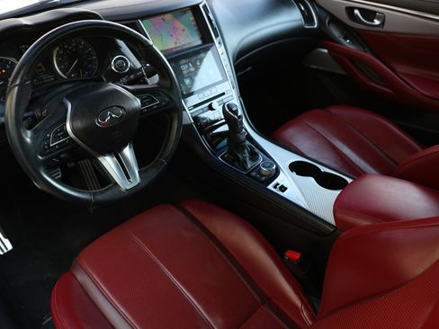 Used 2018 INFINITI Q60 3.0t Sport w/ Sensory Package 3.0T Sport image 6