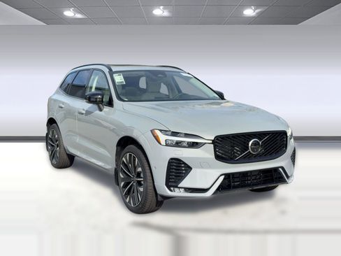 New 2026 Volvo XC60 B5 Ultra w/ Climate Package AWD/4WD image 7