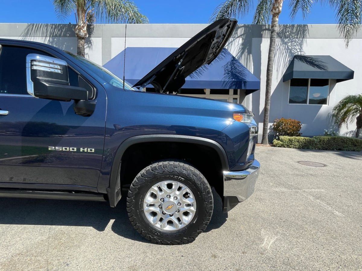 Used 2022 Chevrolet Silverado 2500 LTZ w/ LTZ Plus Package AWD/4WD image 42