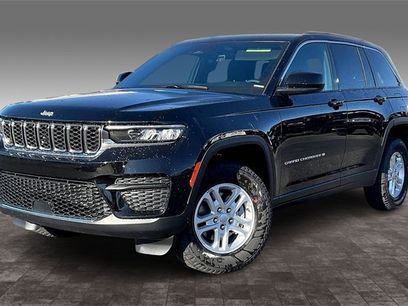 New 2025 Jeep Grand Cherokee Laredo