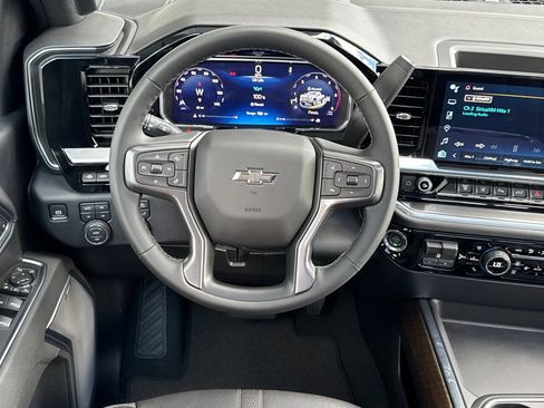 New 2026 Chevrolet Silverado 2500 High Country w/ Midnight Edition AWD/4WD image 13