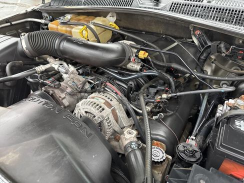 Used 2005 Jeep Liberty Renegade w/ Trailer Tow Group image 14