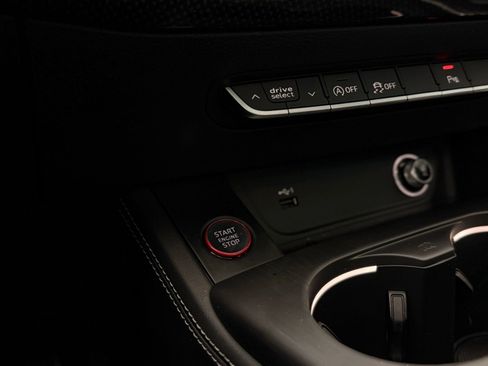 Used 2019 Audi S4 Premium Plus w/ Premium Plus Package image 49