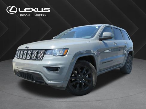 Used 2021 Jeep Grand Cherokee Laredo X AWD/4WD image 1