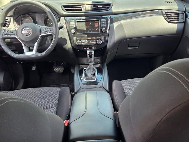 Used 2020 Nissan Rogue Sport SV AWD/4WD image 8