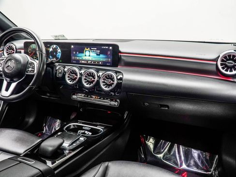Used 2022 Mercedes-Benz A 220 image 20
