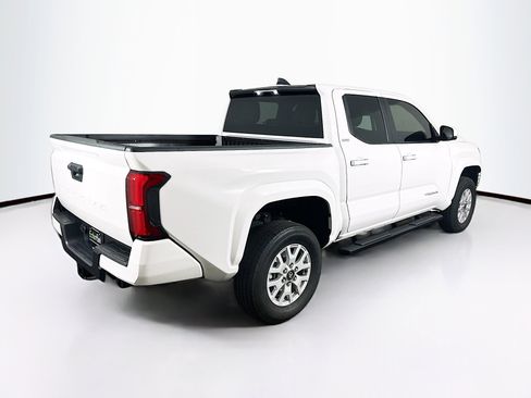 Used 2024 Toyota Tacoma SR5 image 9