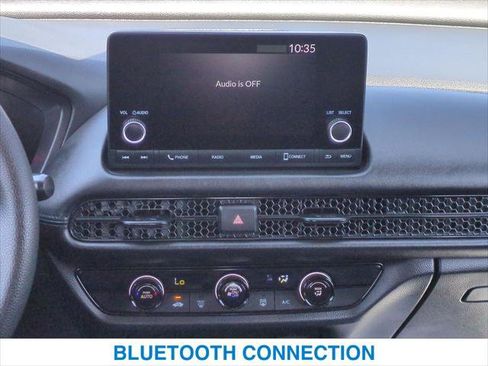 Used 2025 Honda HR-V LX image 17