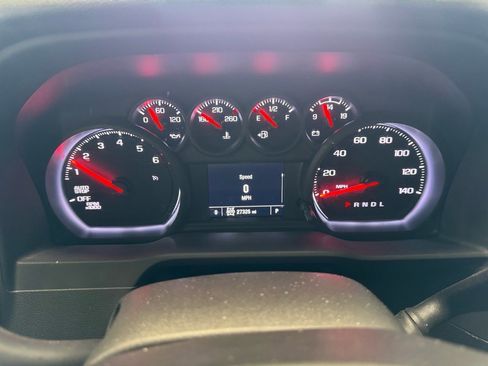 Used 2022 Chevrolet Silverado 1500 Custom Trail Boss image 22