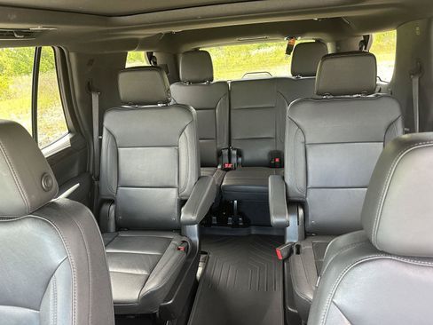Used 2022 Chevrolet Tahoe LT AWD/4WD image 19