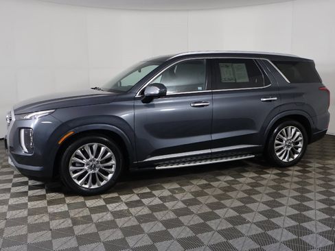 Used 2020 Hyundai Palisade Limited image 24