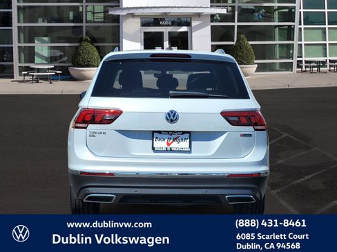 Used 2019 Volkswagen Tiguan SEL w/ 3rd Row Seat Package image 5