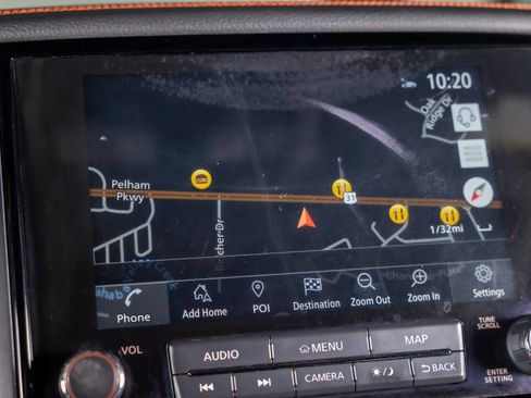 Used 2020 Nissan Titan PRO-4X w/ Pro-4x Convenience Package AWD/4WD image 14