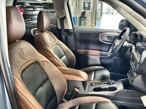 New 2025 Ford Bronco Sport Outer Banks w/ Outer Banks Tech Package+ AWD/4WD image 31