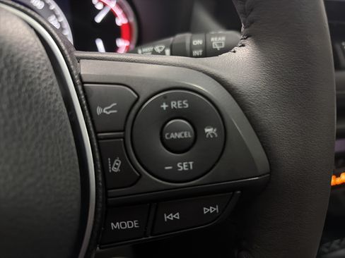 Used 2023 Toyota RAV4 XLE Premium AWD/4WD image 18