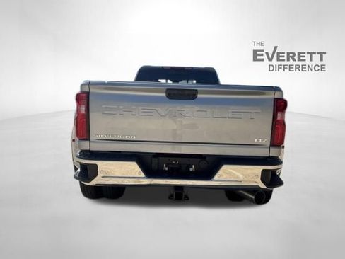 New 2026 Chevrolet Silverado 3500 LTZ w/ LTZ Convenience Package AWD/4WD image 6