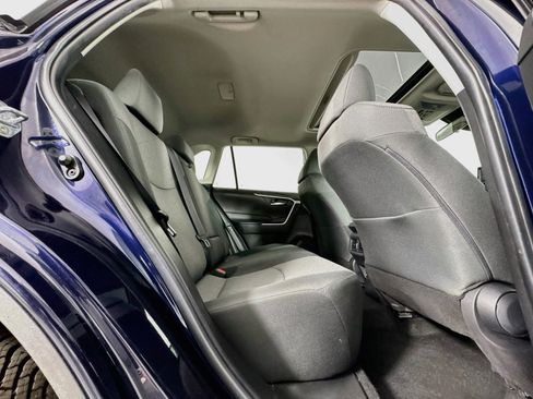 Used 2022 Toyota RAV4 XLE w/ Convenience Package AWD/4WD image 28