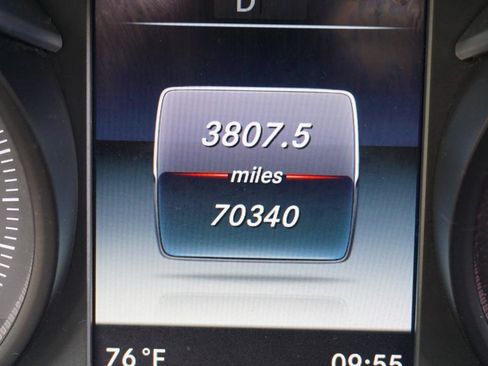 Used 2017 Mercedes-Benz GLC 300 4MATIC image 15