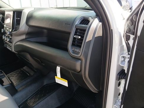 New 2027 RAM 4500 Tradesman w/ Chrome Appearance Group AWD/4WD image 22