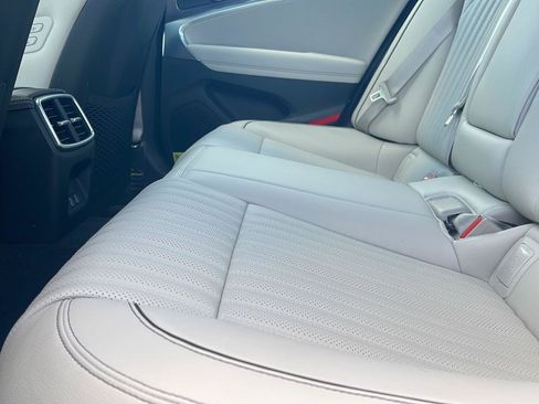 New 2026 Genesis G70 3.3T Sport Prestige AWD/4WD image 13