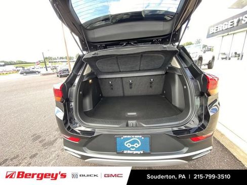 Used 2024 Buick Encore GX Preferred AWD/4WD image 30