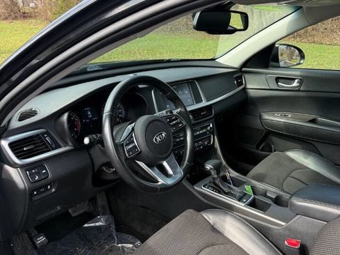 Used 2019 Kia Optima S w/ S Panoramic Sunroof Package FWD image 8
