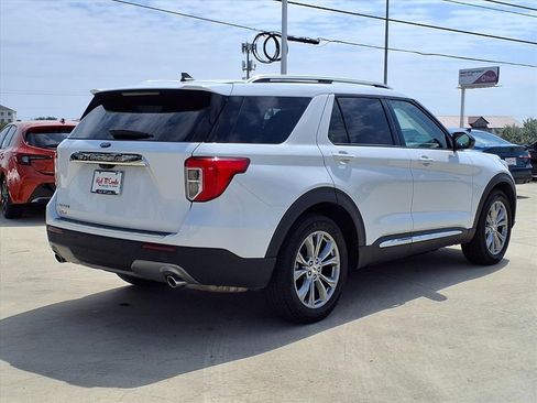 Used 2024 Ford Explorer Limited image 6