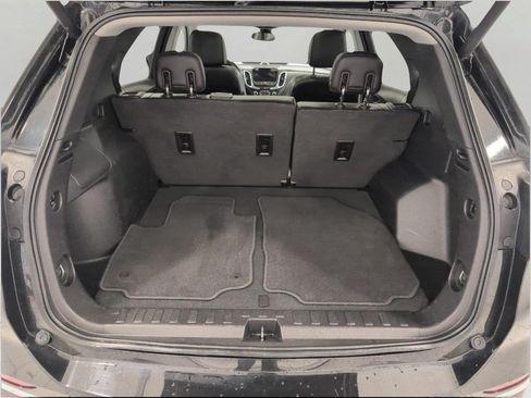 Used 2018 Chevrolet Equinox Premier FWD image 15