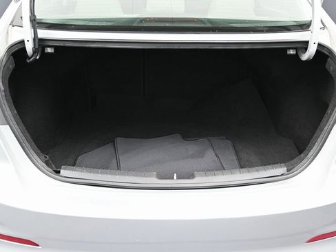 Used 2018 Hyundai Elantra SEL image 15