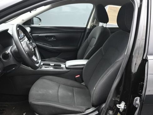 Used 2025 Nissan Sentra S FWD image 6