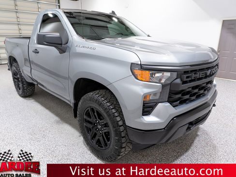 Used 2025 Chevrolet Silverado 1500 W/T w/ Trailering Package AWD/4WD image 6