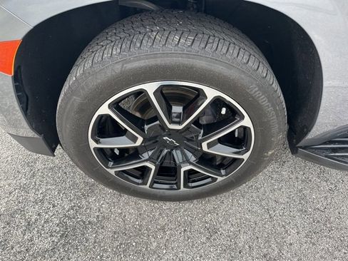 Used 2022 Chevrolet Tahoe RST w/ Sport Performance Package image 61