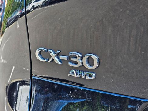 Certified 2025 MAZDA CX-30 AWD 2.5 S w/ Select Sport Pkg image 9