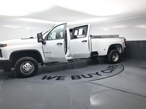 Used 2024 Chevrolet Silverado 3500 W/T w/ WT Convenience Package AWD/4WD image 20