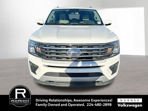 Used 2021 Ford Expedition Max XLT image 3